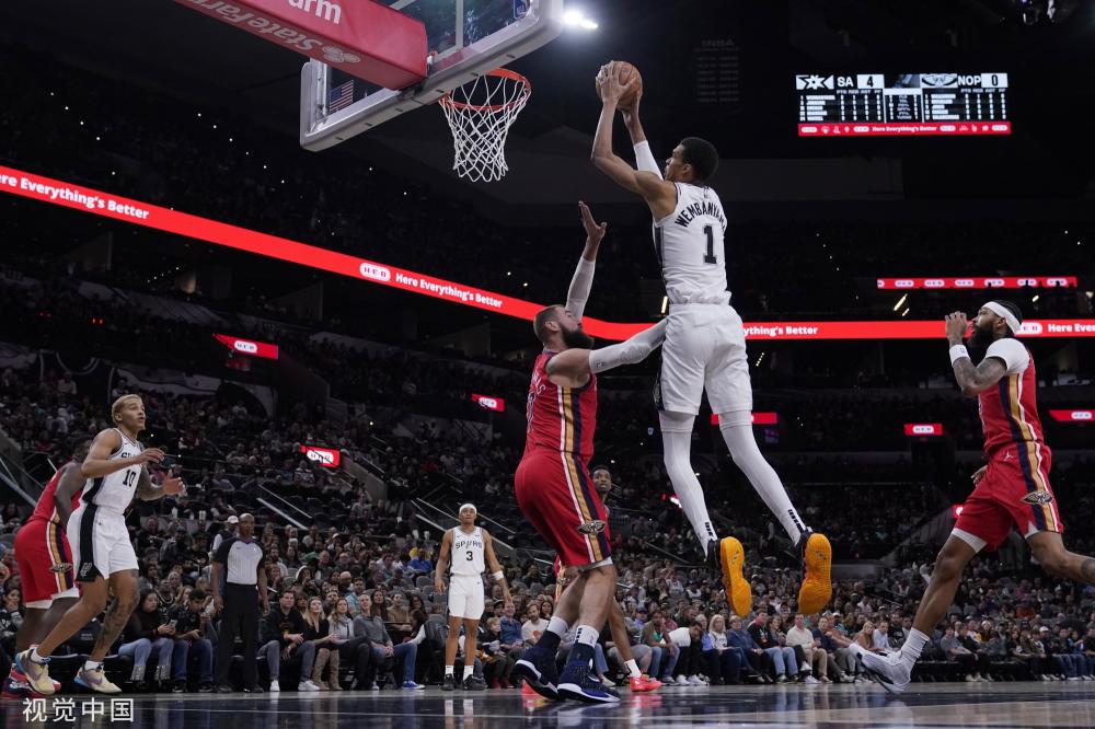 她不仅是得 她不仅是得