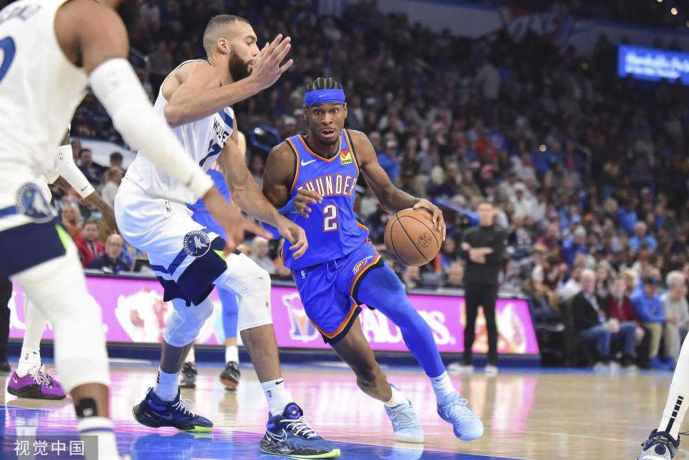 她们通过合 她们通过合